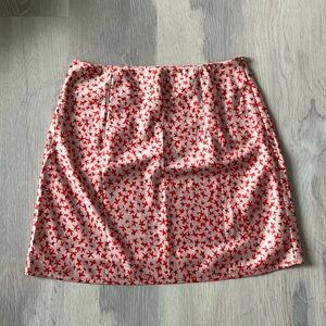 NWOT Red and baby pink star/flower print satin mini princess Polly skirt